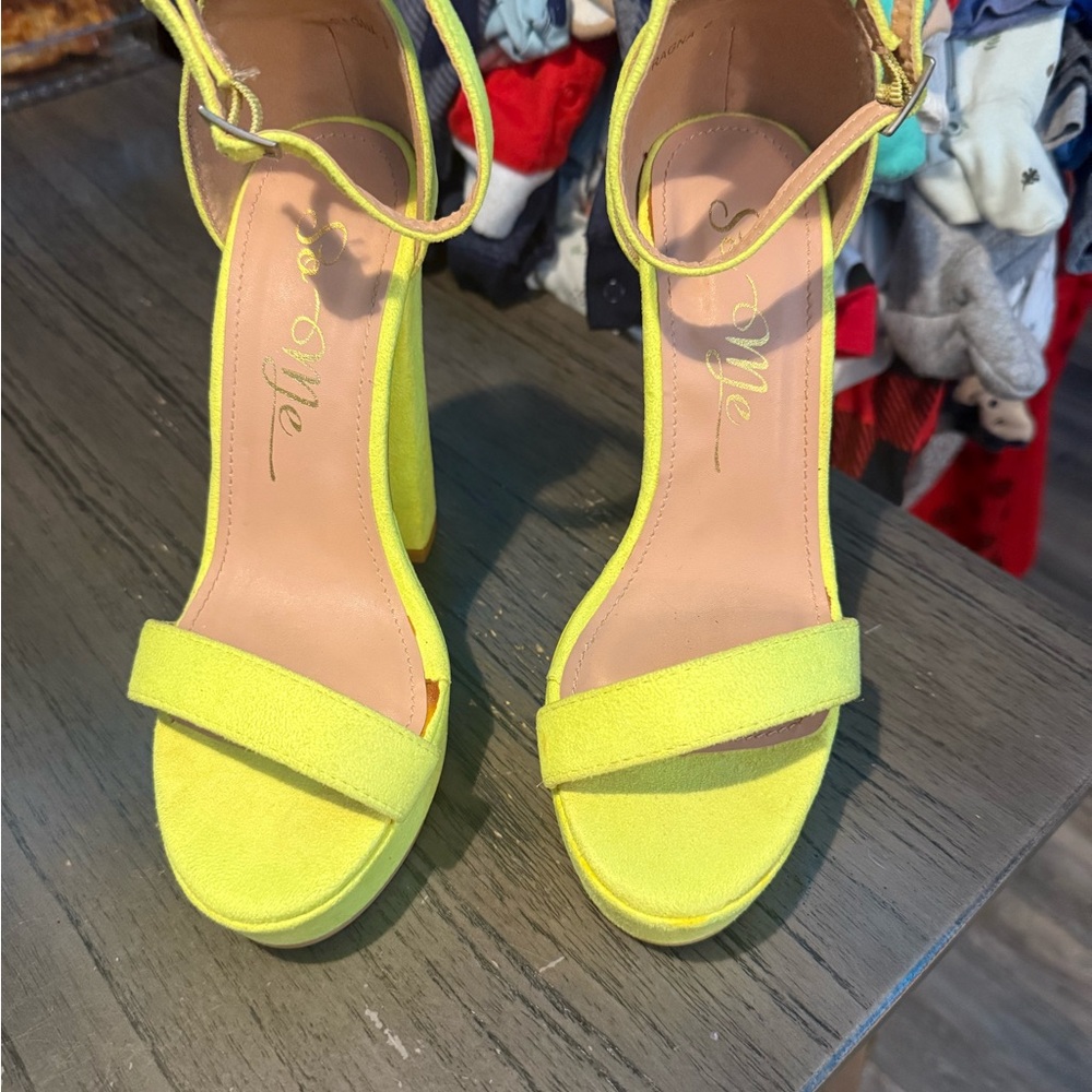 So Me Women's Ankle Strap Platform Block Heels